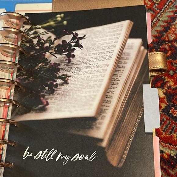 Happy Planner with Inserts - Picture 11 of 16